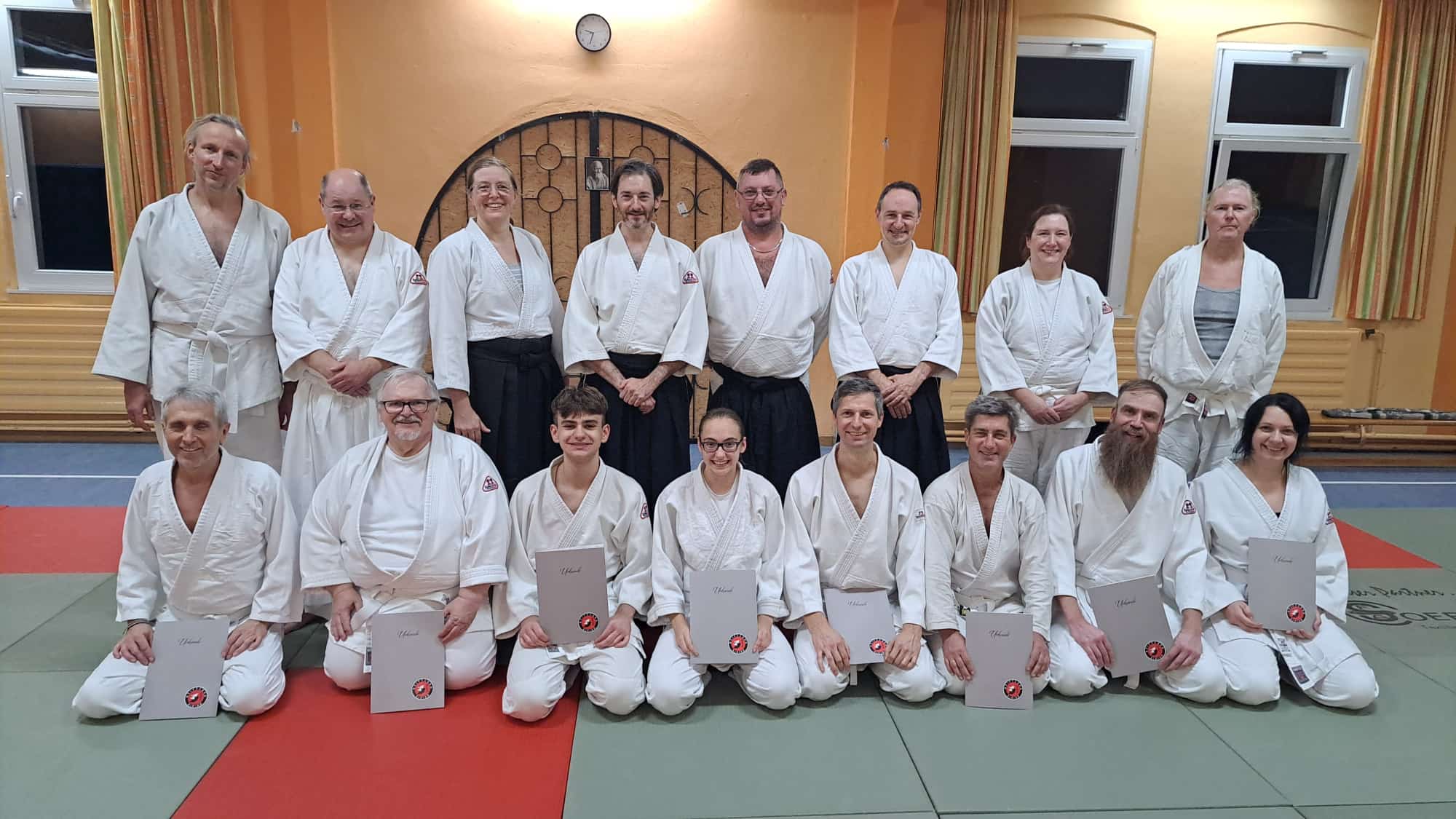Aikidoka aus drei Vereinen treffen sich zum Prüfungstraining in Feilitzsch